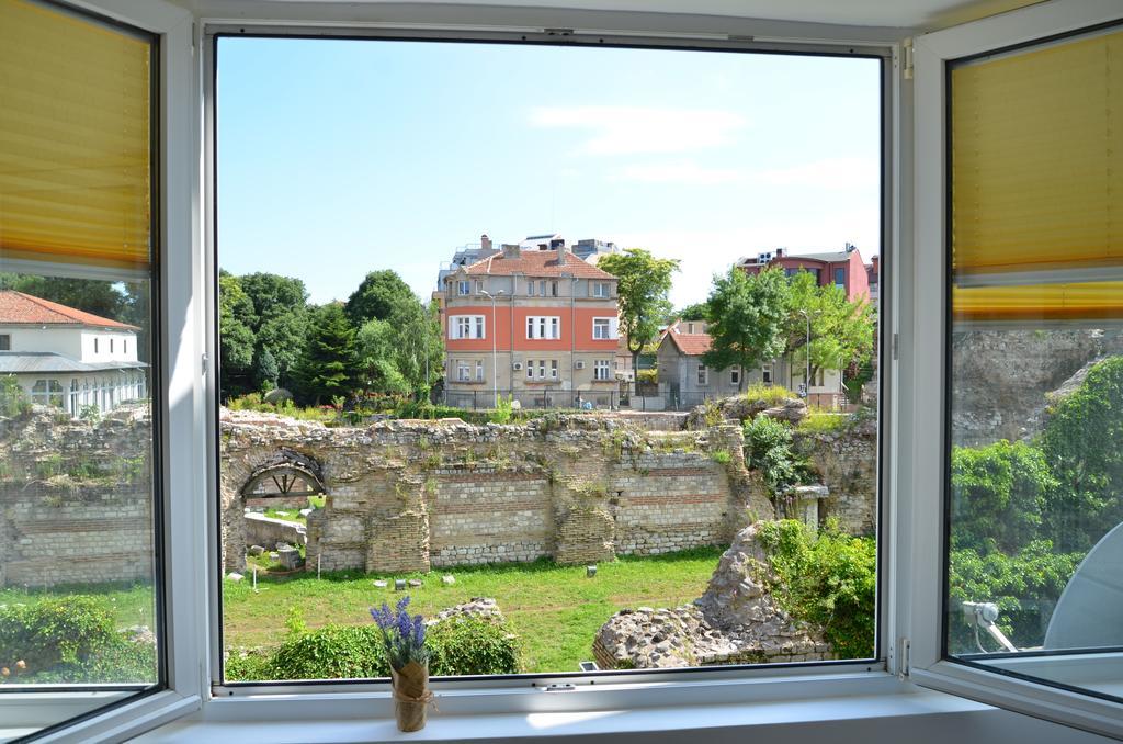 Apartment Violet Varna Esterno foto
